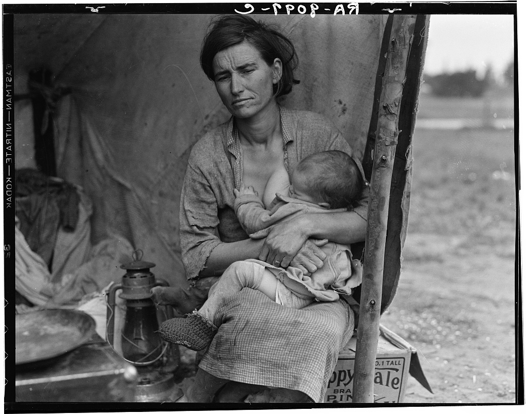 Florence Owens Thompson, Migrant mother, photographiée par Dorothea Lange, Nipomo, Californie, 1936.